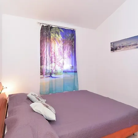 Fuer 3 Personen Ca 30 Qm In Fazana, Istrien Istrische Riviera Apartment